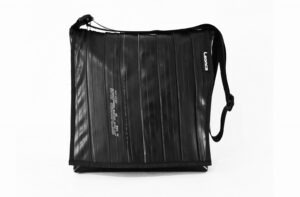 LEONCA Tasche aus Fahrradschlauch & LKW-Plane XS